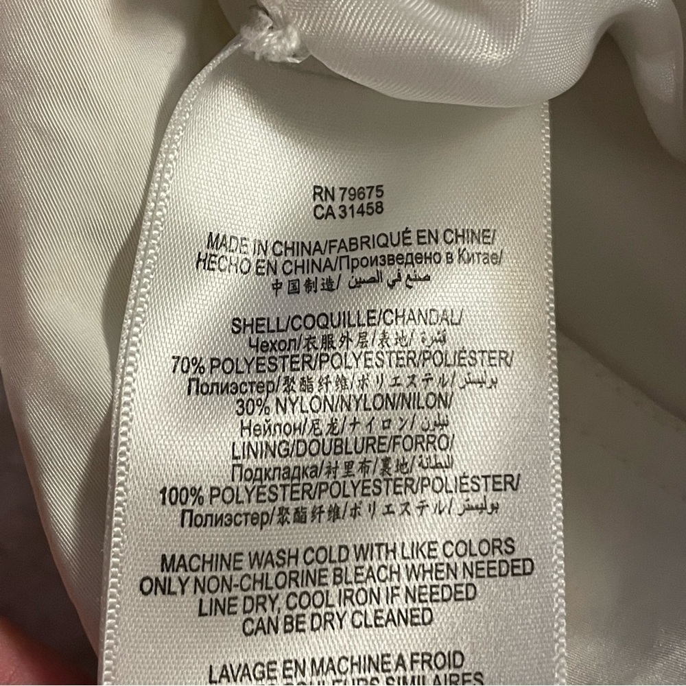 ✅2X Host Pick✅ BCBGMaxAzria Hooded Coat, Small - Picture 6 of 15